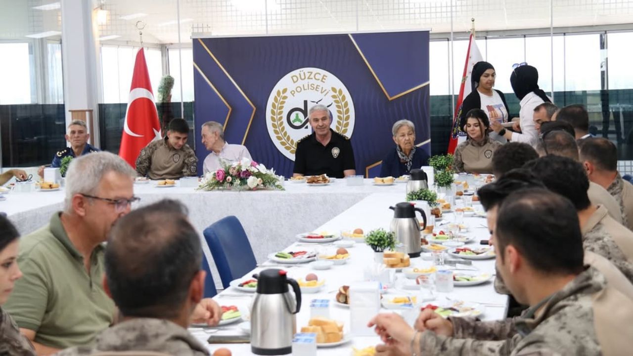 15 Temmuz Şehidi Ufuk Baysal’ın Ailesi Kahvaltı Programına Katıldı