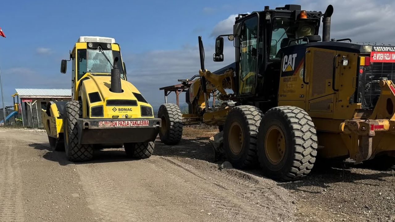 Hatipliketenciler Köyü’nde Yol Çalışmaları Tamamlandı