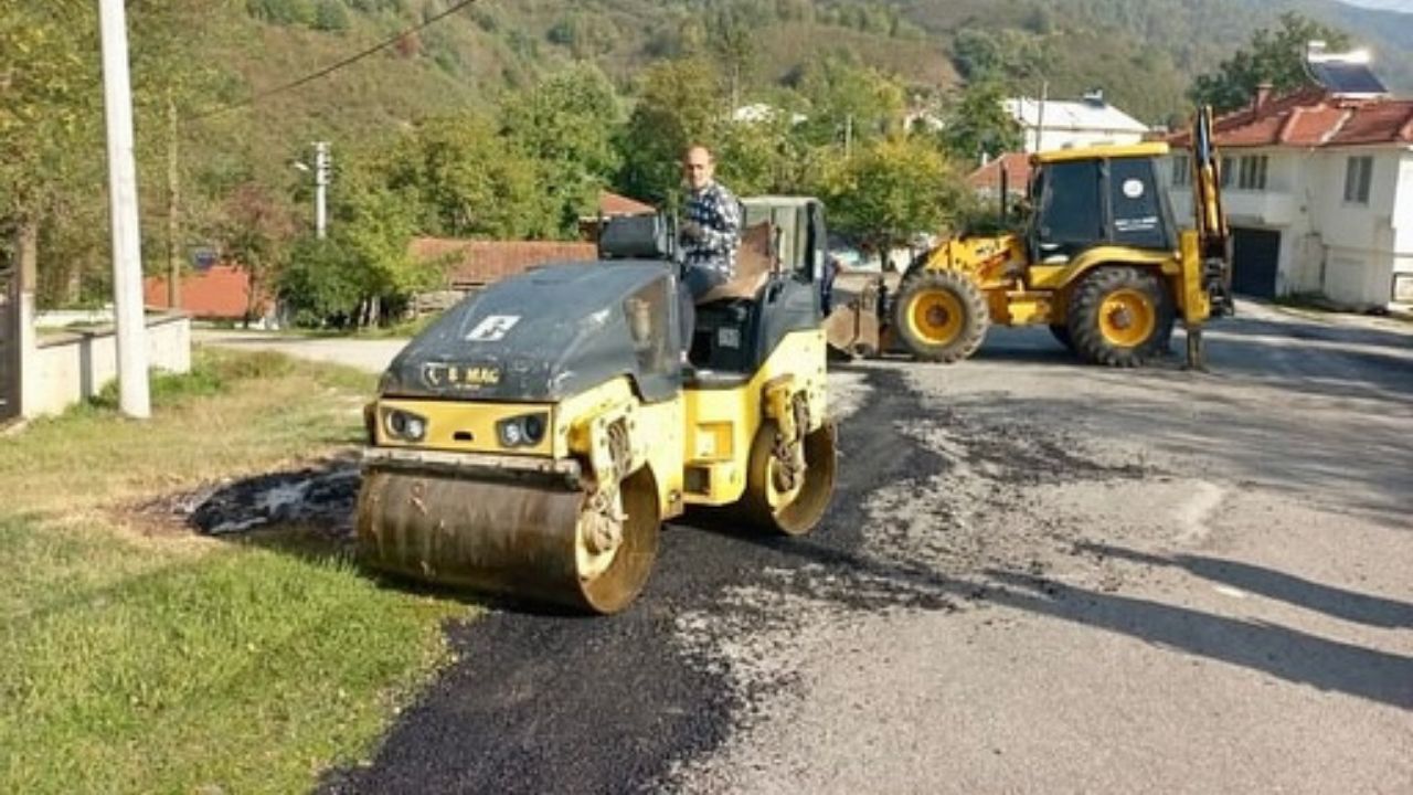 Çilimli Köylerinde Yollar Yenileniyor Hızardere ve Bıçkıbaşı’nda Bakım Tamamlandı