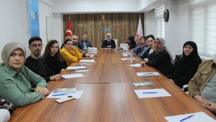 Düzce’de Çiftçilere Yönelik Eğitim Programı Başladı
