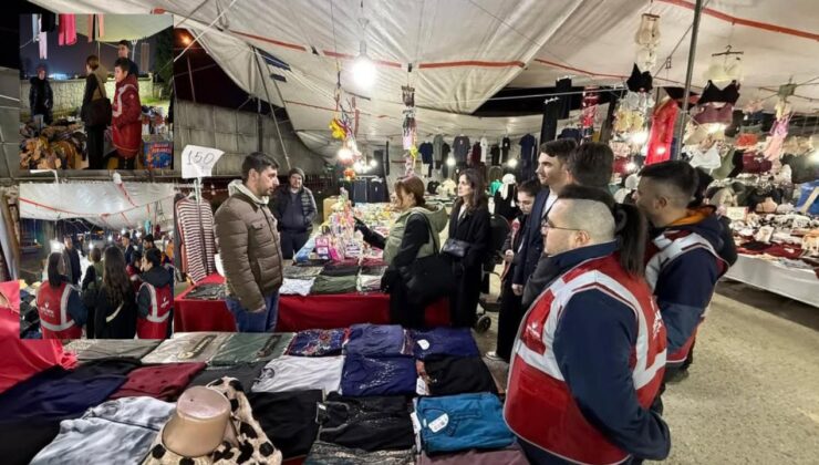 Zafer Partisi Düzce İl Teşkilatı Semt Pazarında Esnafla Buluştu