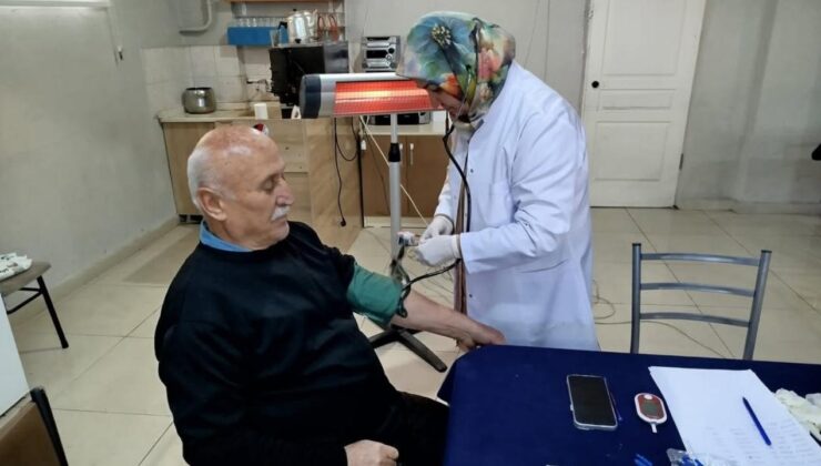 Düzce Hemşinliler Derneği’nde Sağlık Taraması Yapıldı