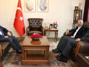 Protokol ve Sivil Toplumdan Düzce Valisi Mehmet Makas’a Ziyaret