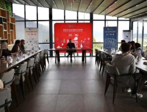 Düzce Üniversitesi’nden Topluma Bilim Köprüsü: “Bilim Kafe” Etkinlikleri Sürüyor