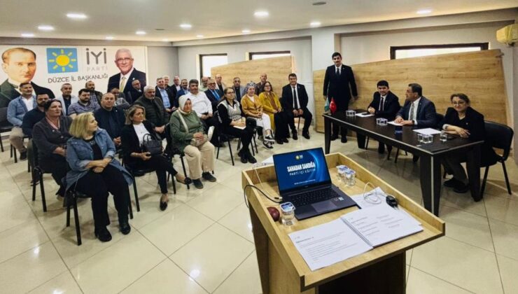 İYİ Parti’den Düzce’de “Sahadan Sandığa” Eğitim Programı